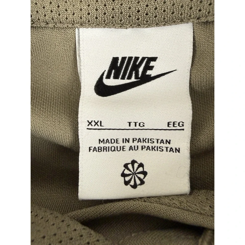 Nike Tape Hoodie Sweatshirt Womens XXL Olive Green DM4642-351 Center‎ Swoosh